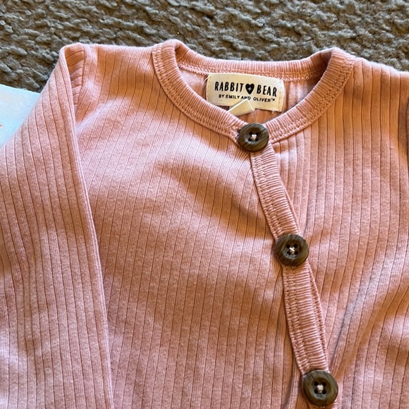 Rabbit Bear Ribbed Knit Pink Button Down Onesie + Fox Graphic Print Long Sleeve - Picture 4 of 8
